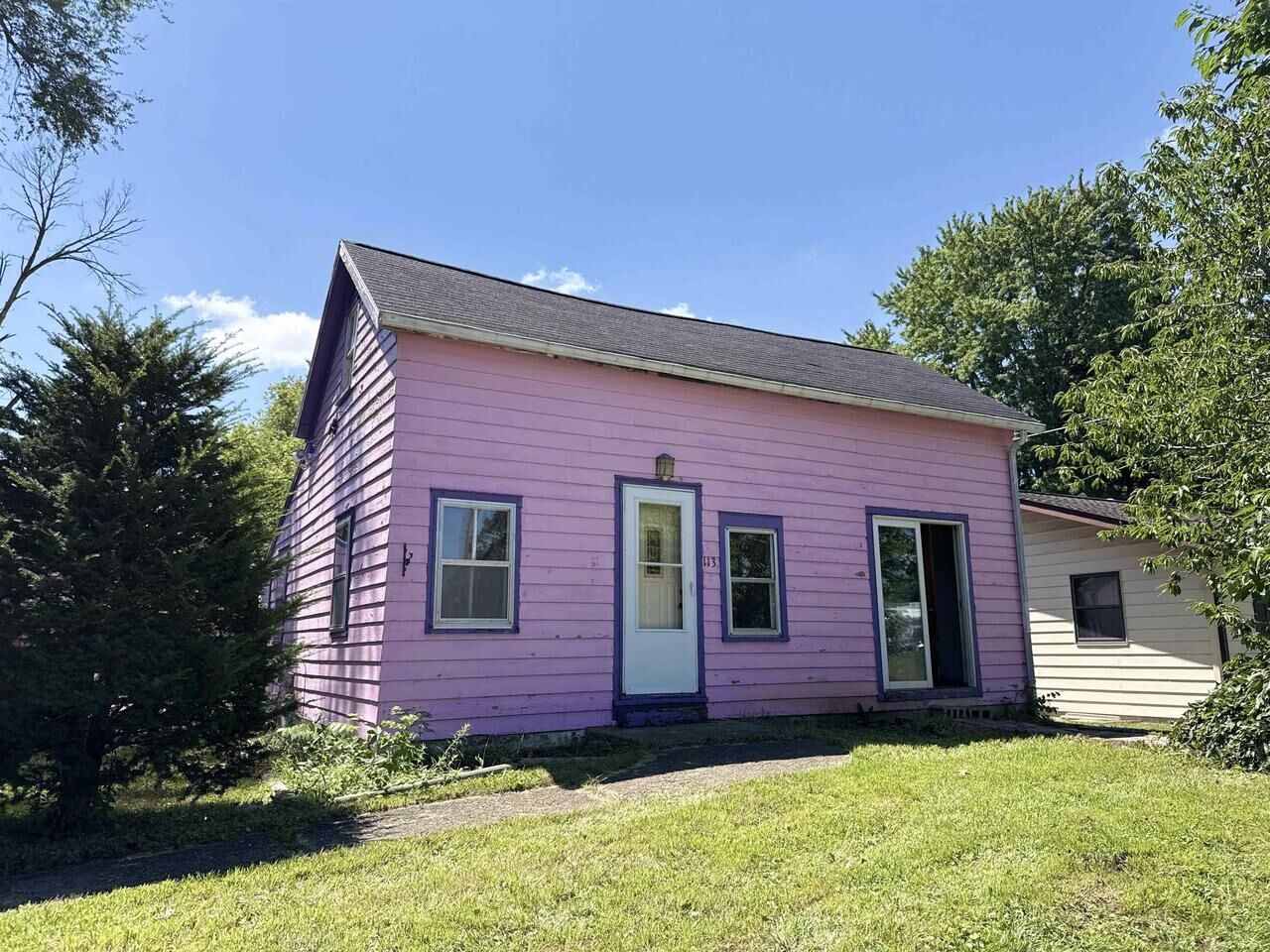 Property Photo: 113 E North Street WI 53532