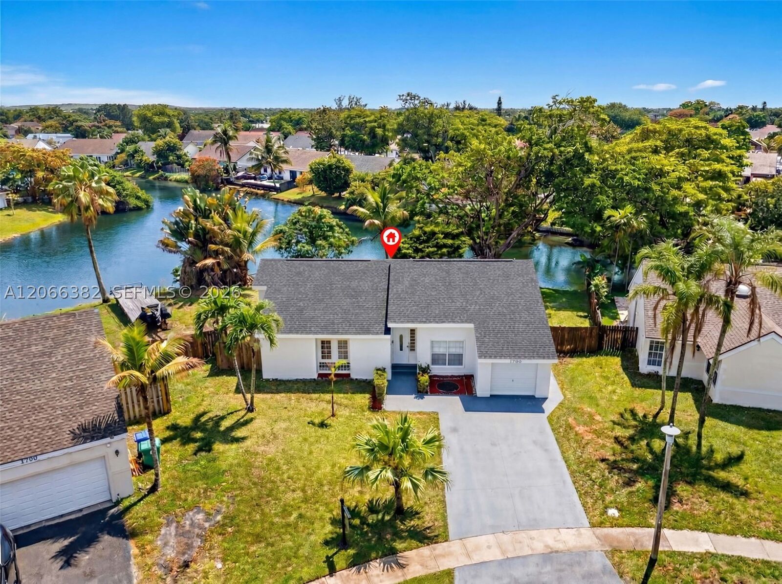 Property Photo:  2710 Azalea Ave  FL 33025 