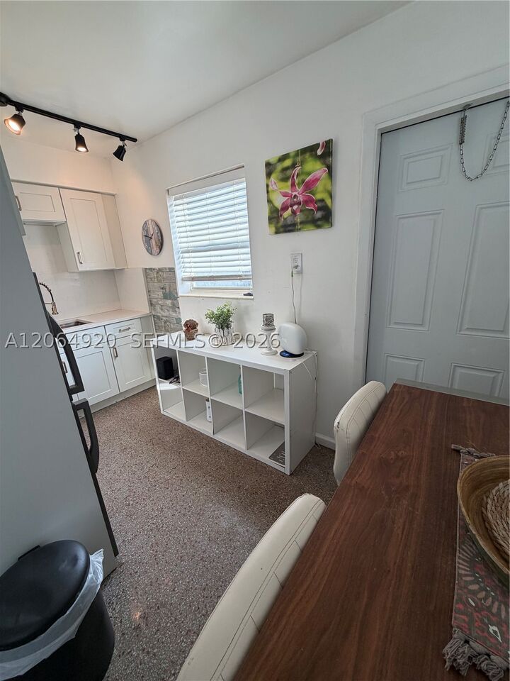Property Photo:  2130 McKinley St 1  FL 33020 