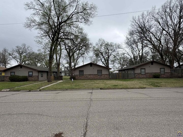 Property Photo:  1205-1207 Yuma St  KS 66502 