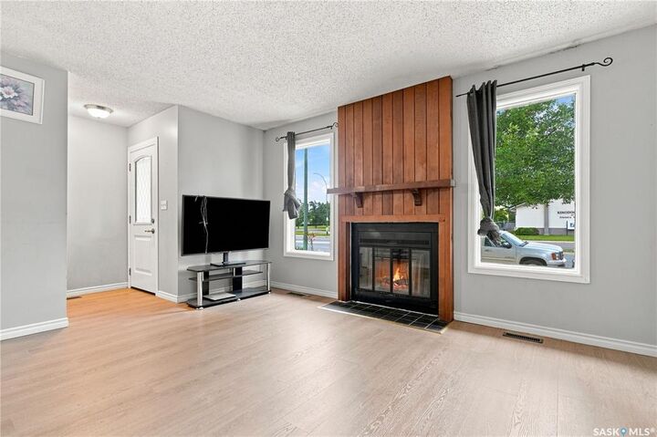 Property Photo: 1718 McKercher Drive SK S7H 5E2
