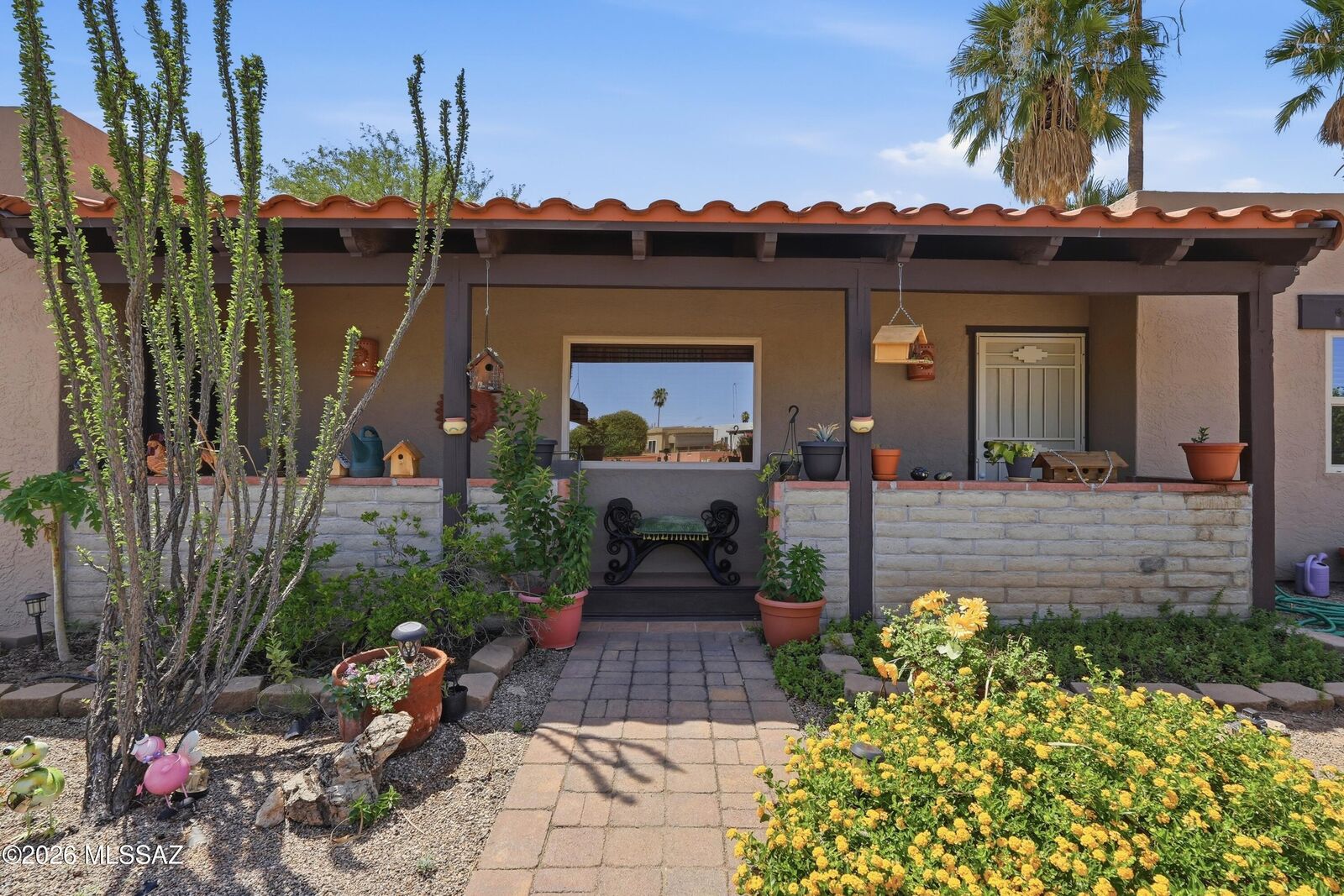 Property Photo:  132 E Santa Rebecca Drive  AZ 85614 
