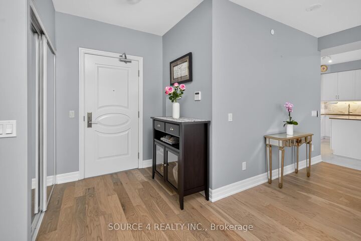 9085 Jane Street 510 — photo 1