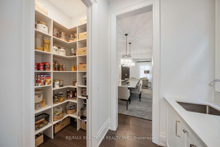 Property Photo: 50 Calla Trail ON L4G 3Z5