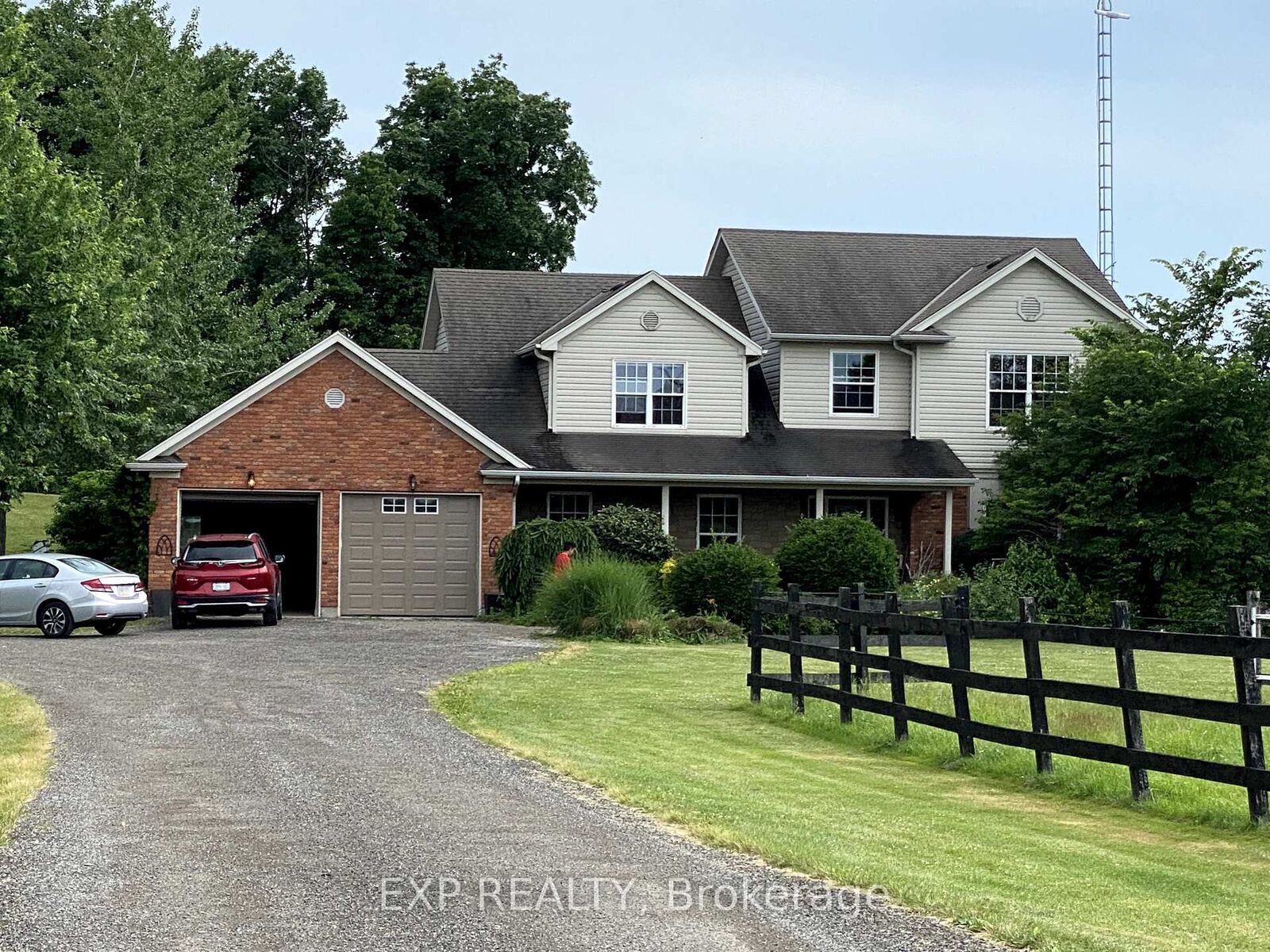 Photo de la propriété:  1175 Haldibrook Road S  ON N3W 1N5 