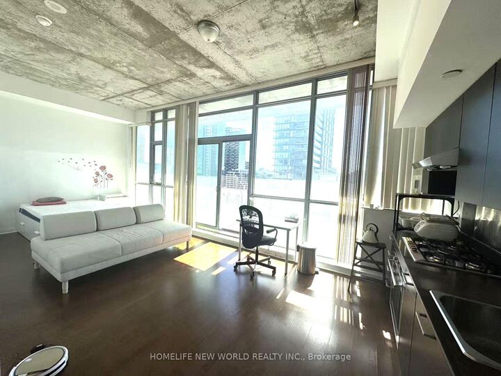 Photo de la propriété:  375 King Street W 1701  ON M5V 1K5 