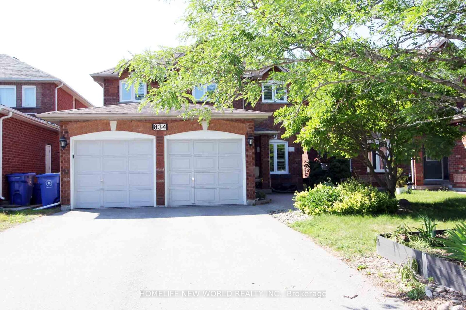 Property Photo:  834 Surin Court  ON L3Y 8R4 