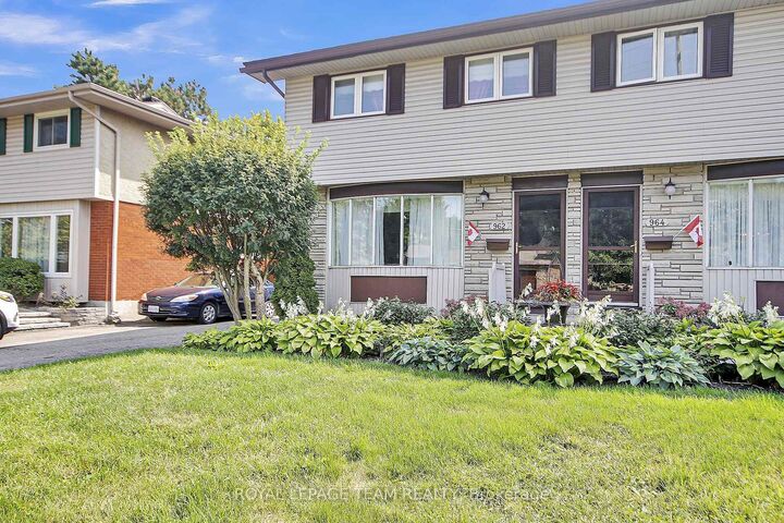 962 Dynes Road — photo 1