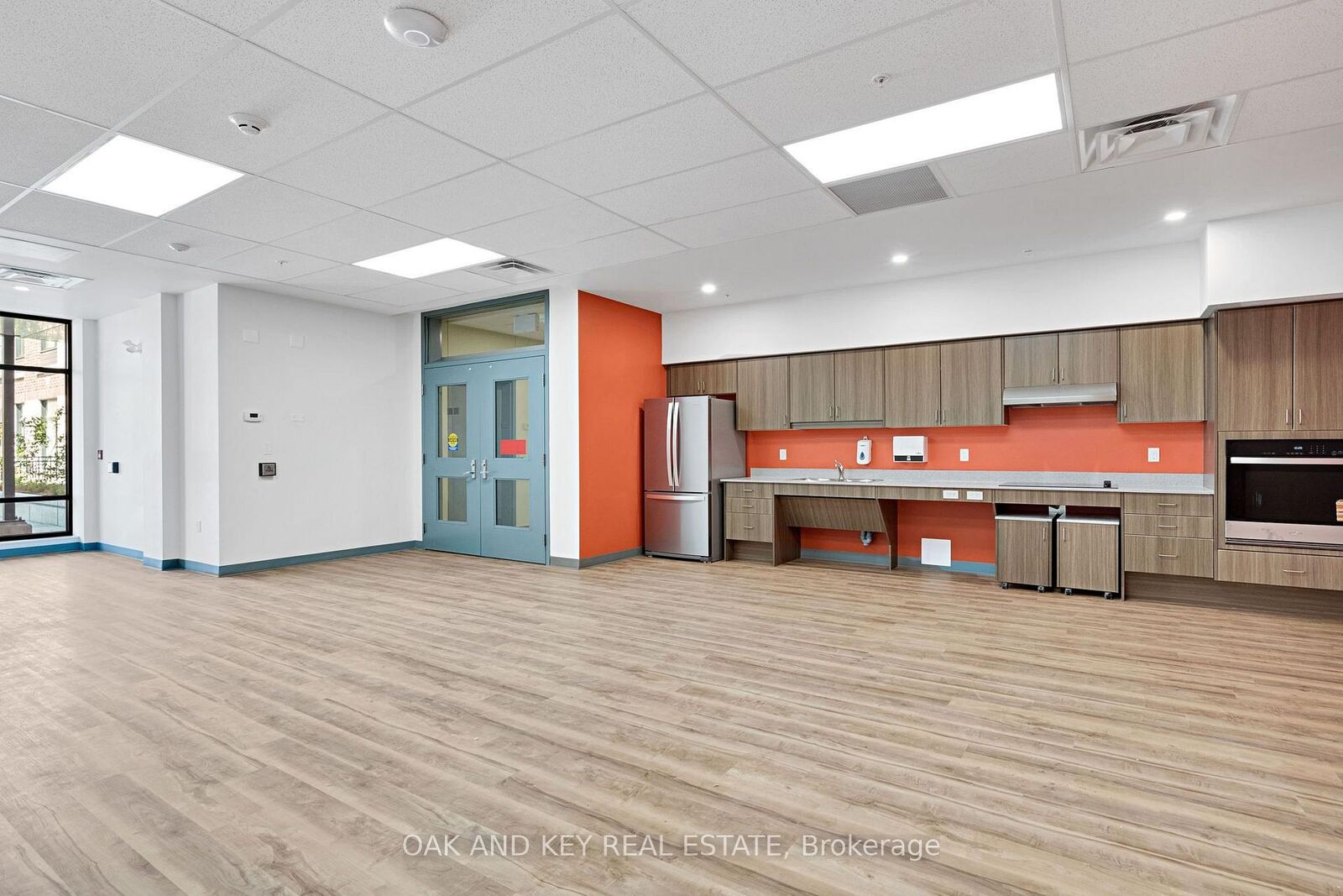 Property Photo:  385 Hill Street 502  ON N6B 1E4 