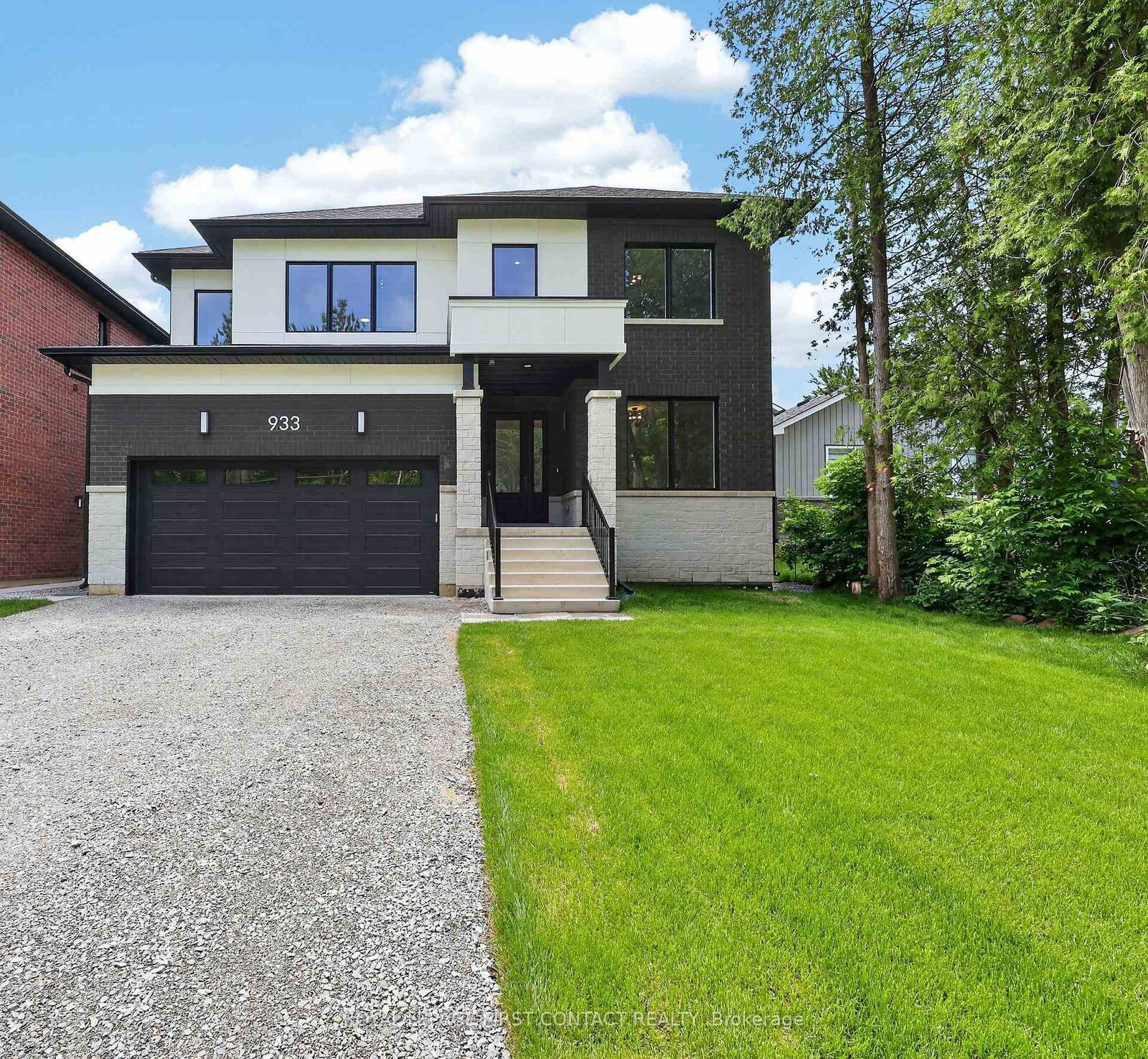 Property Photo: 933 7th Line Lower ON L9S 4G1