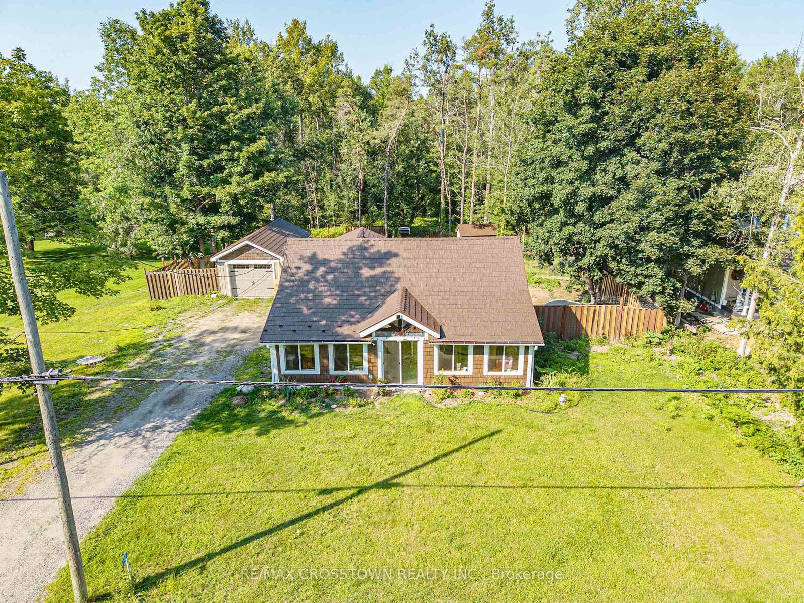 Property Photo: 1430 Muskoka Road N ON P1P 1R7
