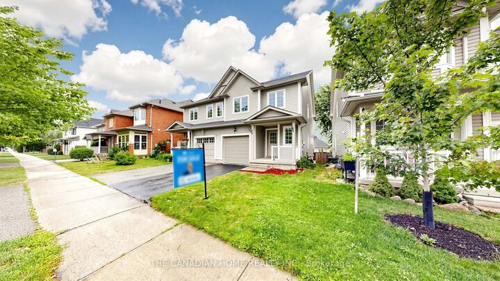 Property Photo:  31 Laurendale Avenue  ON L4P 4A8 