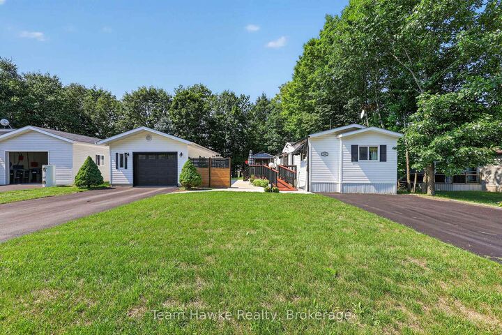 Photo de la propriété: 5411 Elliott Side Road 58 ON L4R 4K3