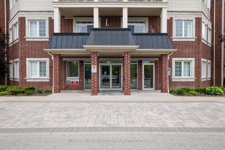 Property Photo: 80 Aspen Springs Drive 113 ON L1C 4Y2
