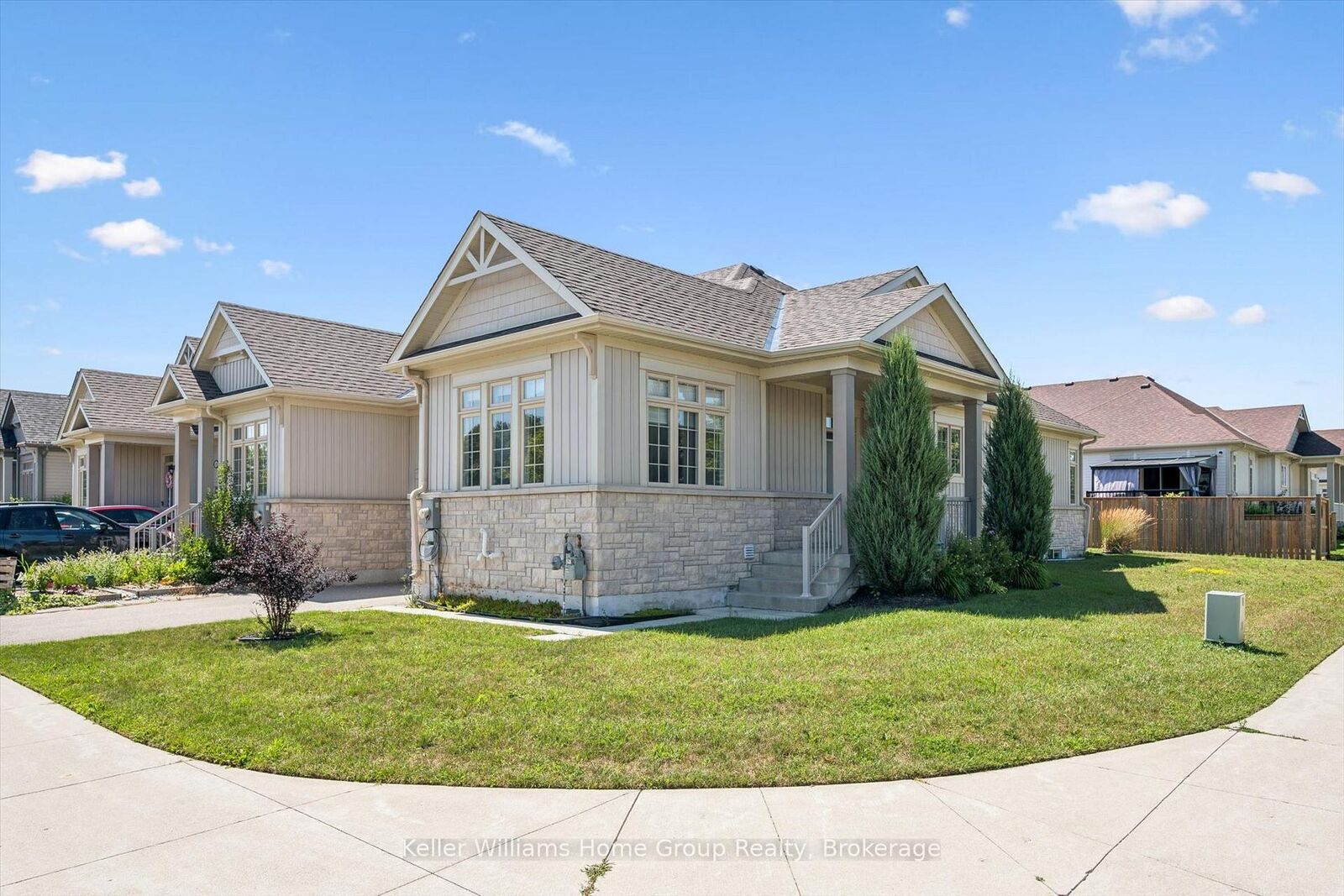 Property Photo: 52 Findlay Way ON N1M 0G7