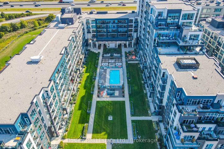 Property Photo:  16 Concord Place 550  ON L3M 0J1 