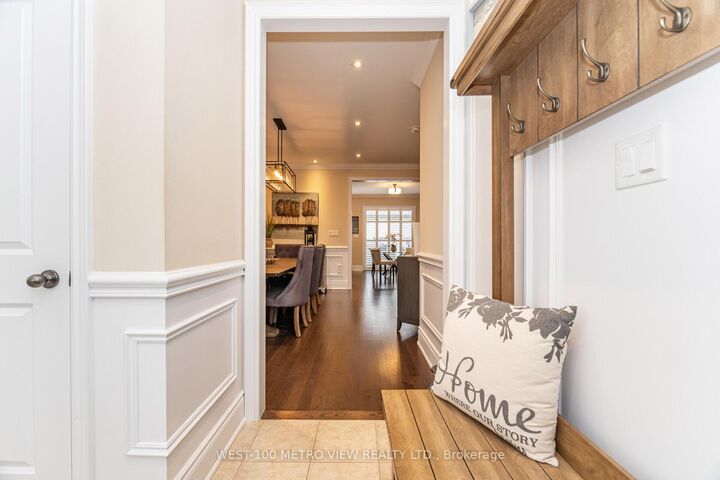 4 Ivor Crescent — photo 1