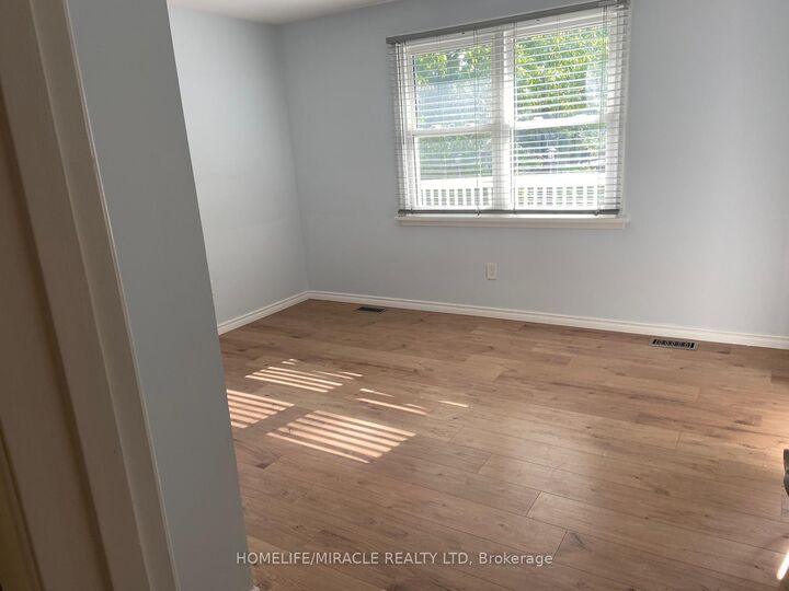 Property Photo: 25 Thornridge Crescent Main Floor ON N2M 4V9