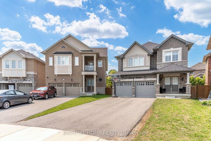 Property Photo: 51 Rosewell Crescent ON L7G 0N4