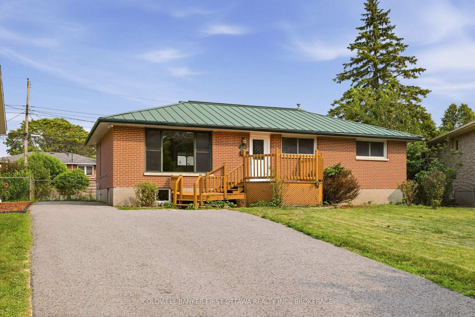 Property Photo: 110 Liddell Crescent ON K7M 2T6