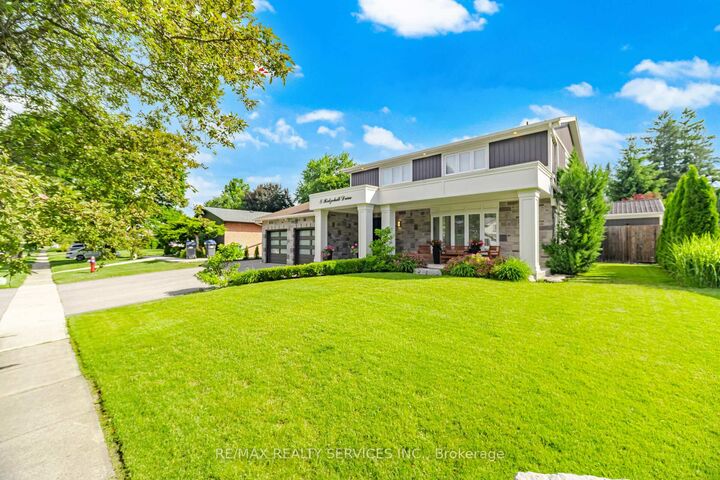Property Photo: 8 Ridgehill Drive ON L6Y 2C4