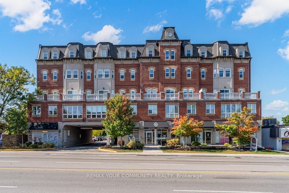 Property Photo:  15450 Yonge Street 414  ON L4G 1P2 