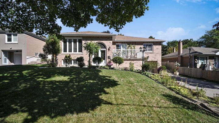 Property Photo: 134 Hadrian Drive ON M9W 1V4