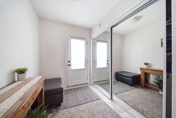 Property Photo: 32 Cole Crescent ON N3T 0P4