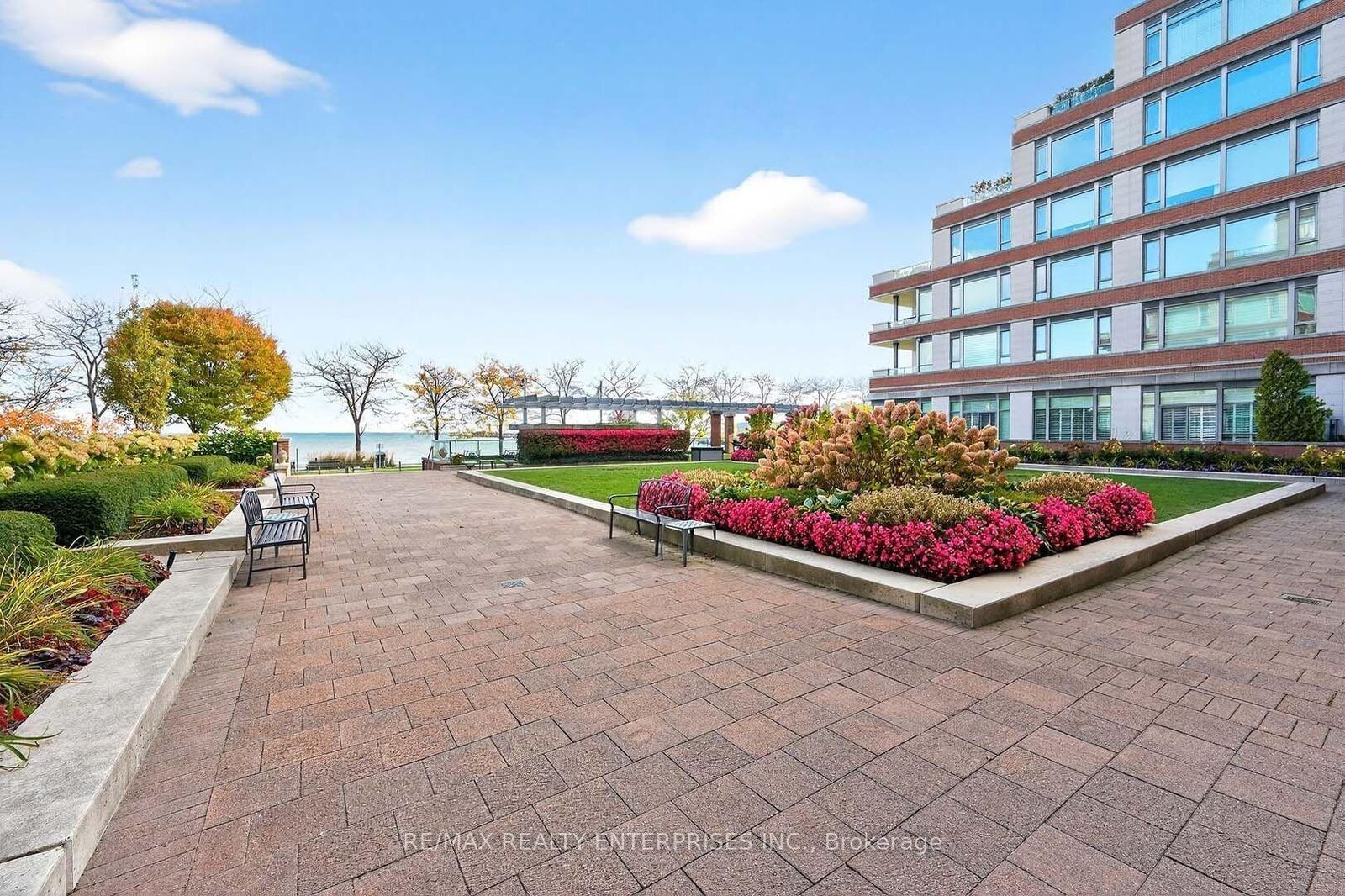 Property Photo: 65 Port Street E 503 ON L5G 4V3