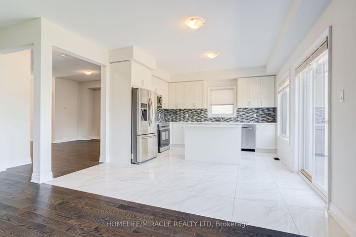 Property Photo: 25 Lorne Thomas Place ON L9R 0T8