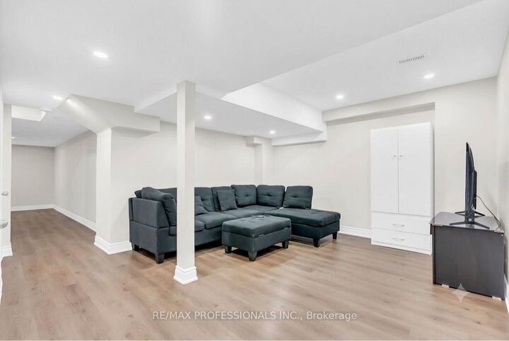 Property Photo:  57 Forbes Terrace  ON L9T 3X8 