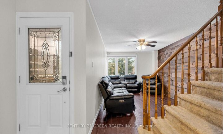Property Photo:  14 Clydebank Place Main &Amp Upper  ON L8E 4K2 