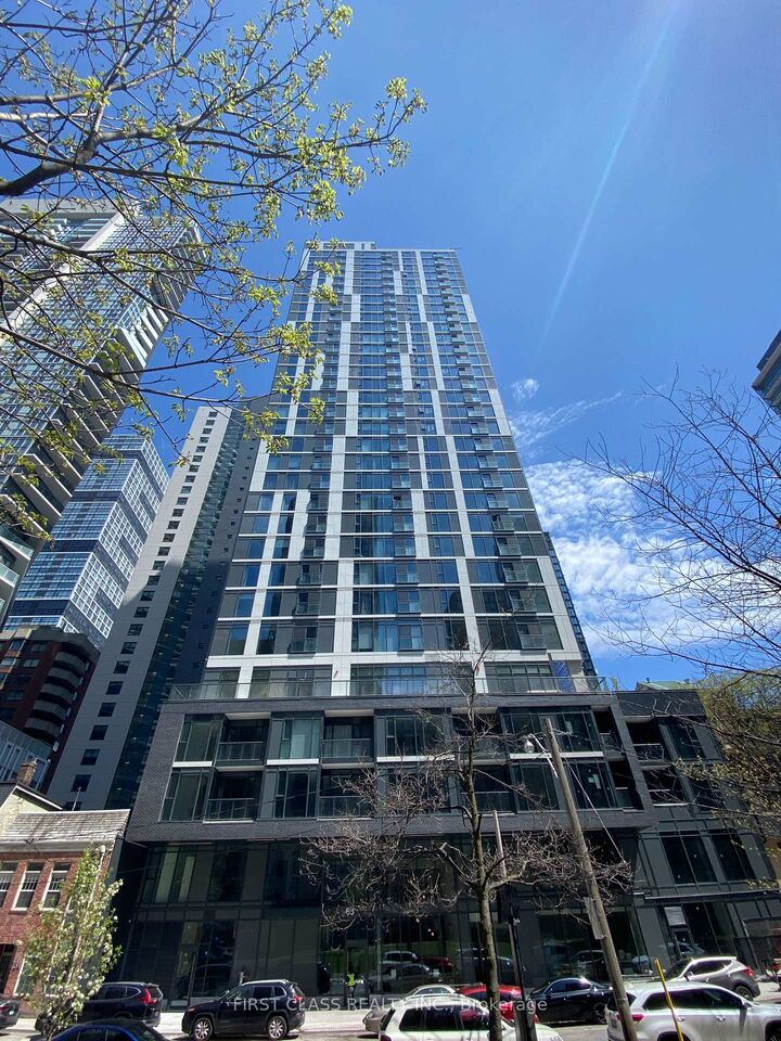 65 Mutual Street 2804 — photo 1