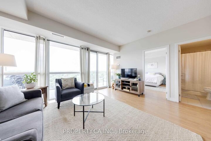 Property Photo:  5101 Dundas Street W 1101  ON M9A 1C1 