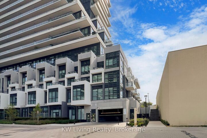 Property Photo: 30 Inn On The Park Drive 1608 ON M3C 0P8