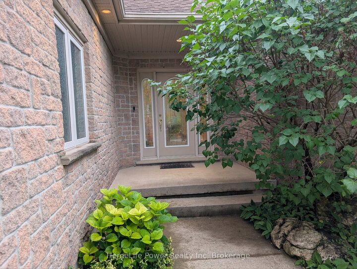 Property Photo: 228 The Lions Gate ON N2L 6M5