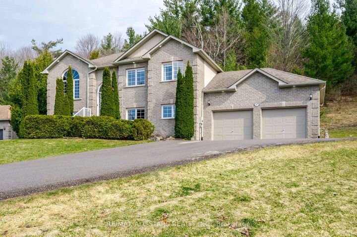 47 Meadowland Drive — photo 1