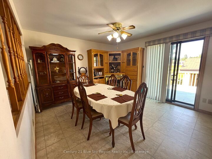 Photo de la propriété:  877 O'Brien Street  ON P1B 5W9 