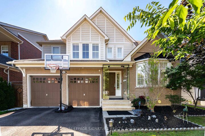 22 Northcastle Crescent — photo 1