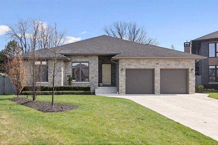 Property Photo: 266 Xavier Circle ON N8N 0J3