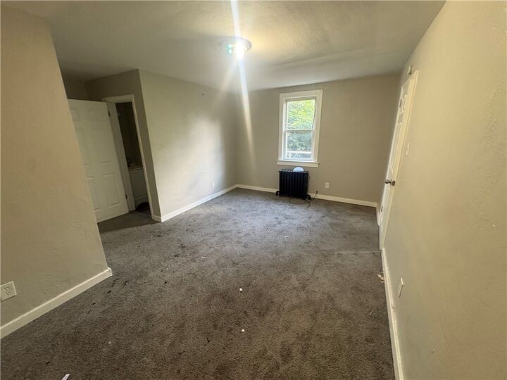 Property Photo: 726 Large Ave D PA 15025