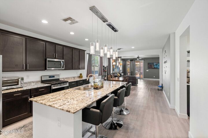Property Photo:  279 W Satinka Drive  AZ 85140 