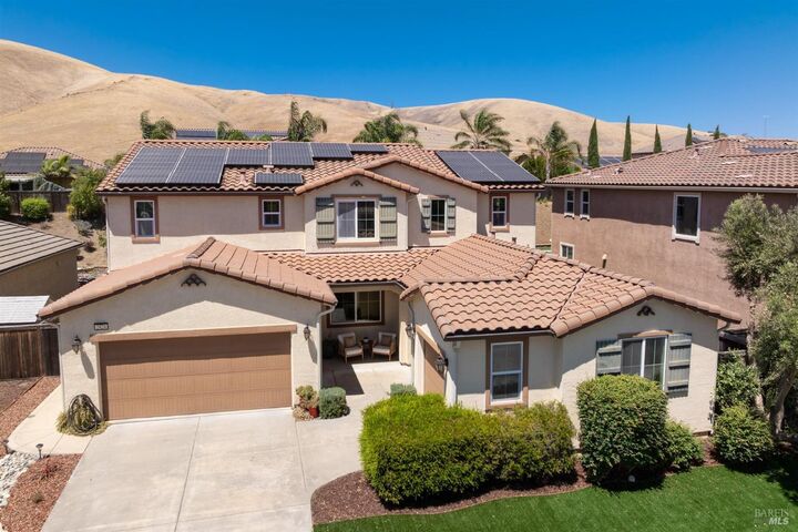 Property Photo:  2424 Sanders Lane  CA 94533 