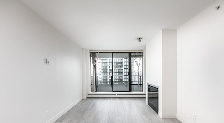 Property Photo:  151 W 2nd Street 602  BC V7M 3P1 