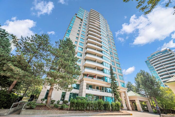 6611 Southoaks Crescent 803 — photo 1