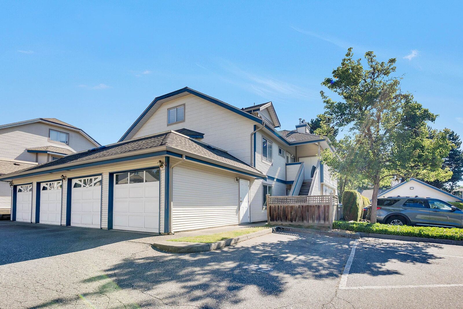 Property Photo: 7837 120A St Street 213 BC V3W 0W9