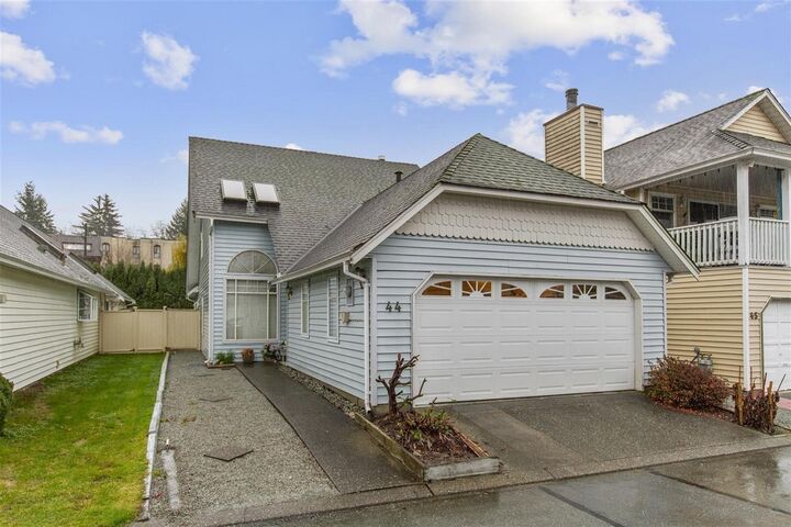 2865 Glen Drive 44 — photo 1