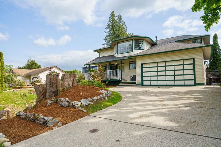 19950 48A Avenue — photo 1