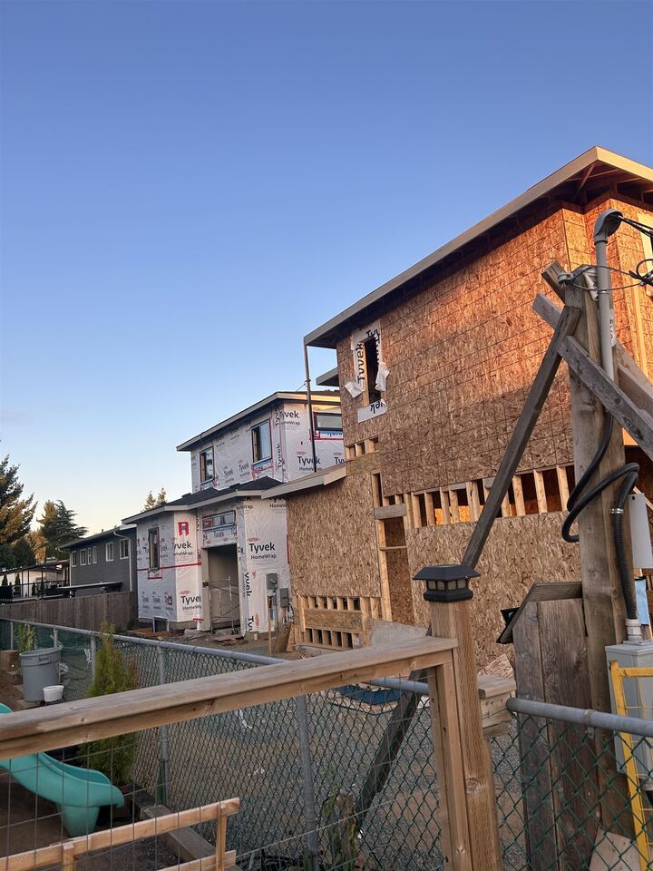 Property Photo: 32555 Marshall Road BC V2T 1A8