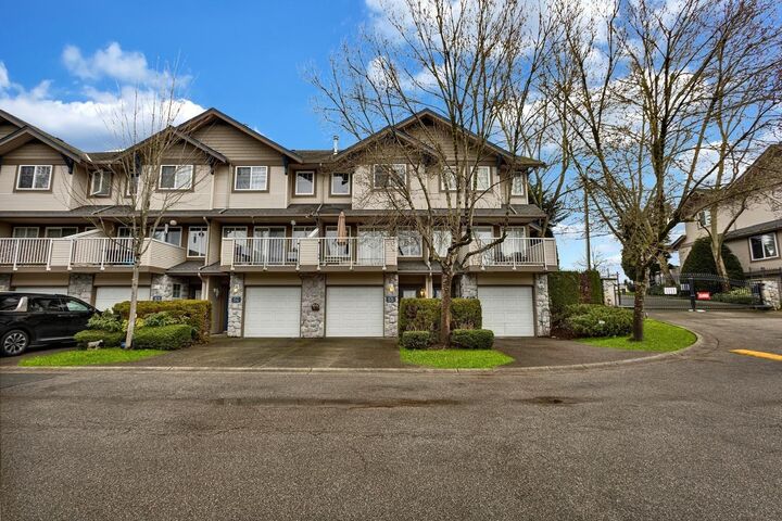8888 151 Street 55 — photo 1